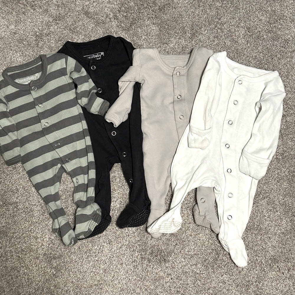 L’ovedbaby Preemie/Newborn footies bundle